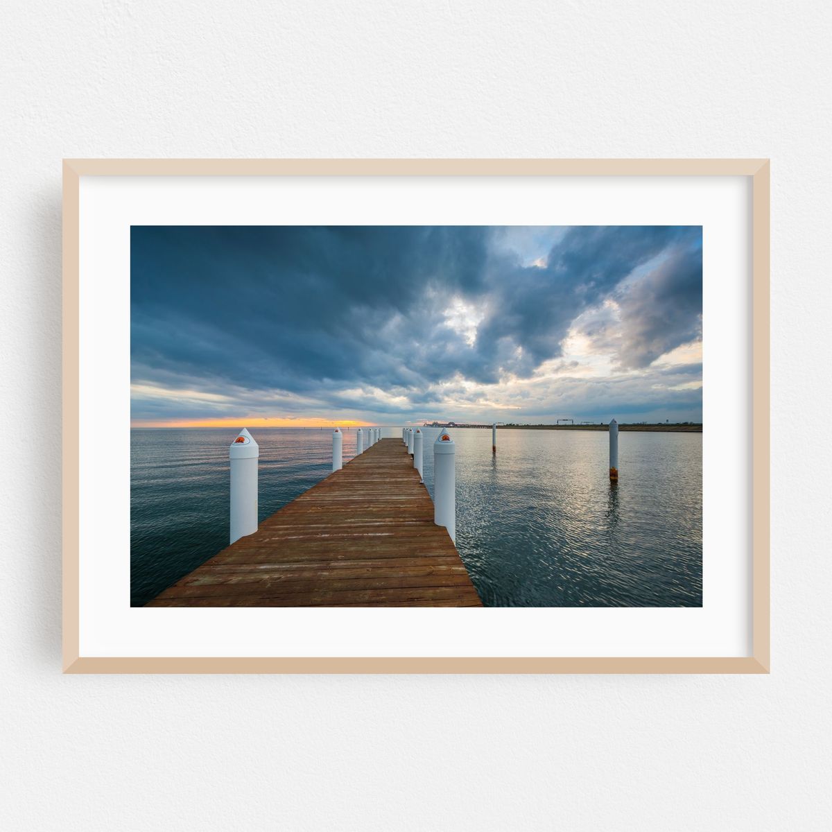 Storm over Kent Island – image 1 of 6