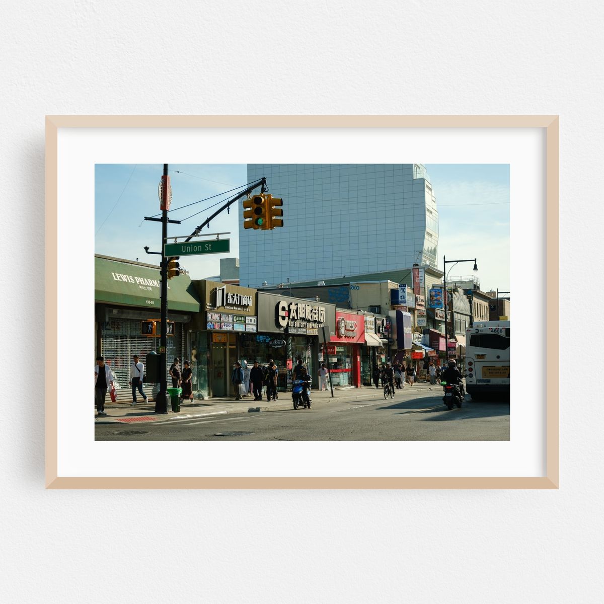 Flushing Streets 03 – image 1 of 6