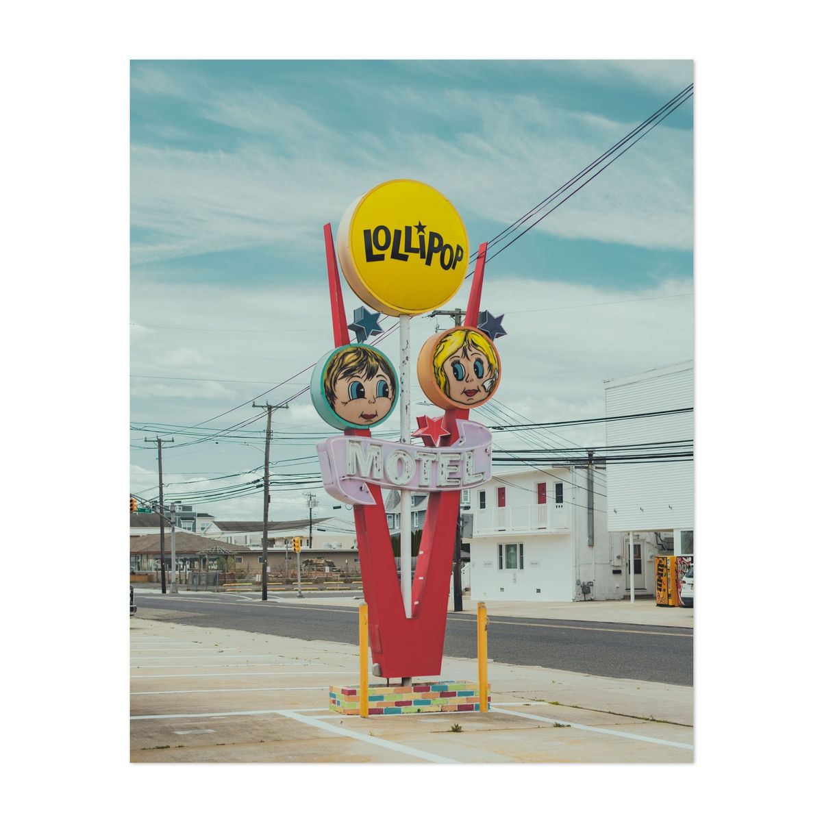 Lollipop Motel in Spring 01 – image 1 of 2