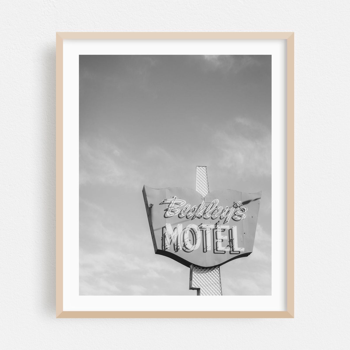 Beckley's Motel B&W – image 1 of 12