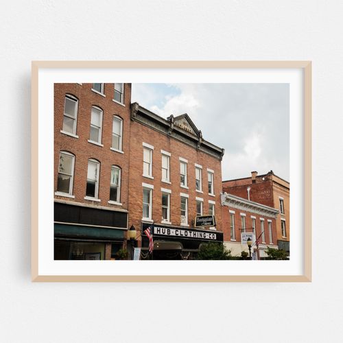 Hub Clothing, Hinton 01