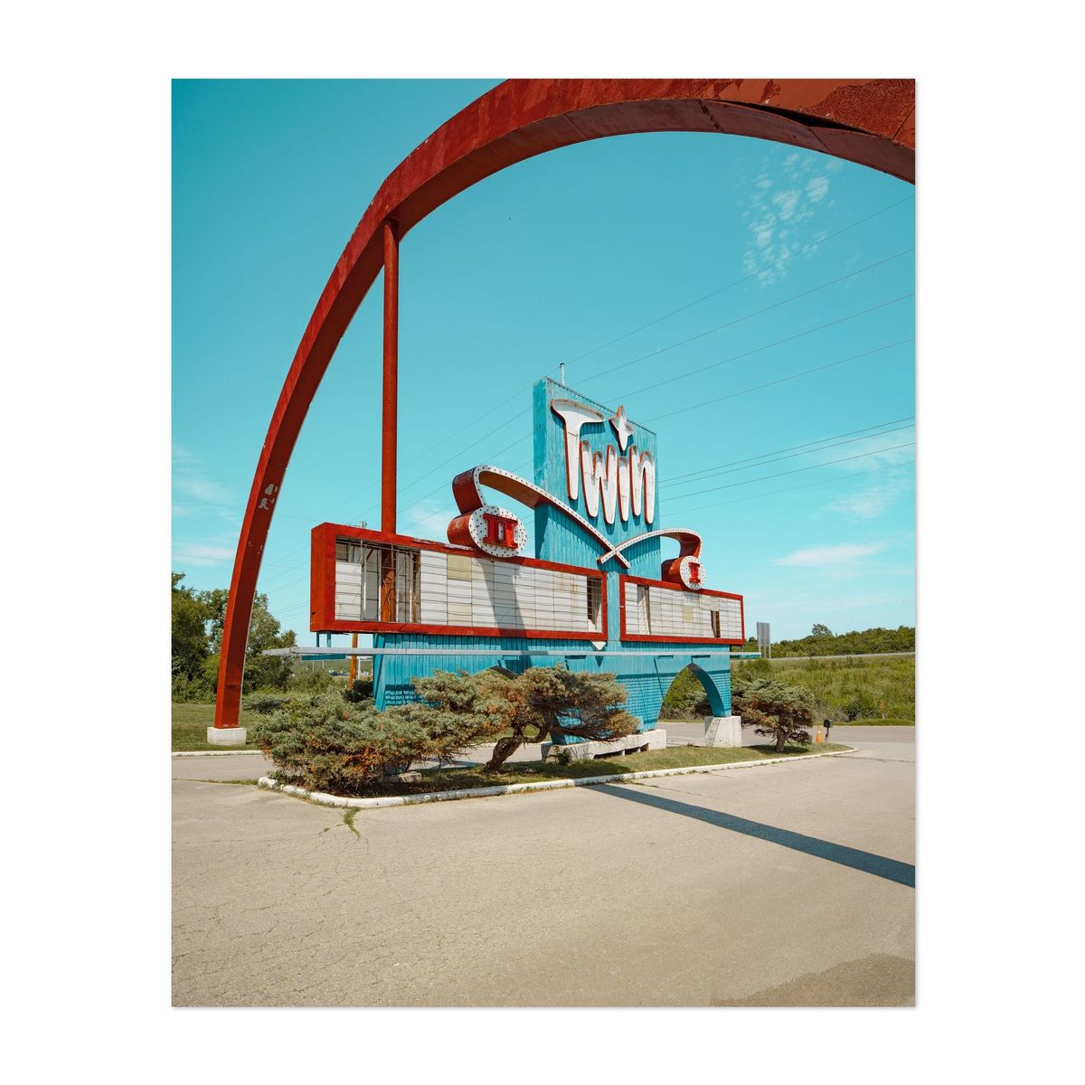 B&B Theatres Twin Drive-In 01 – image 1 of 2