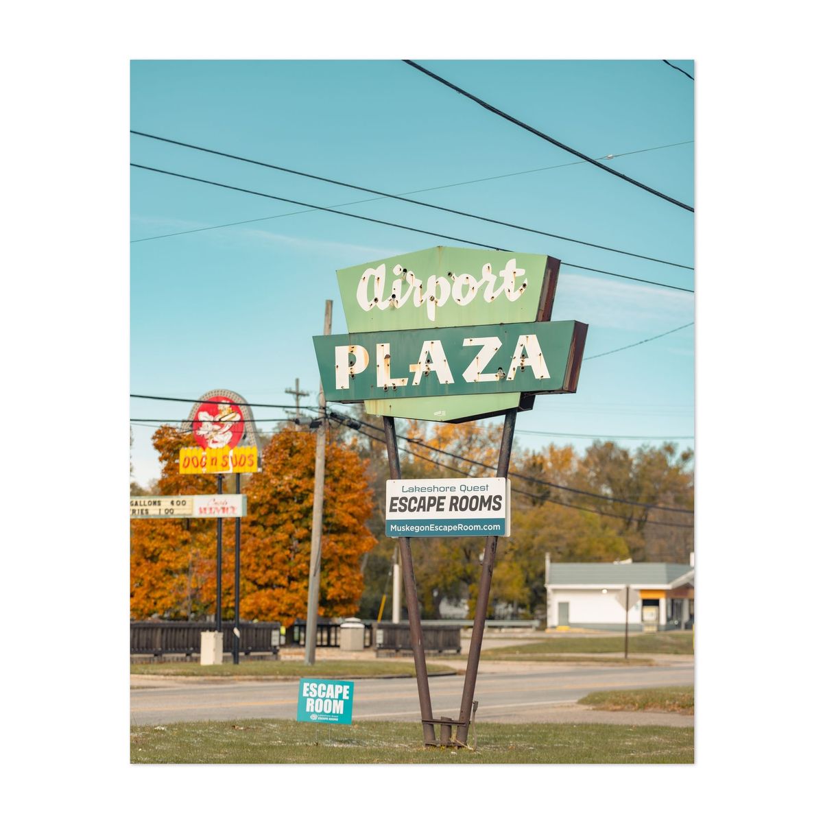 Airport Plaza – image 1 of 2