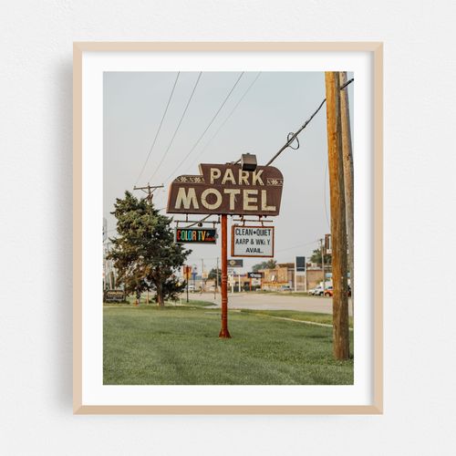 Park Motel 01
