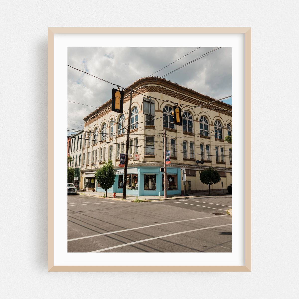 Huntington Architecture 02 – image 1 of 12