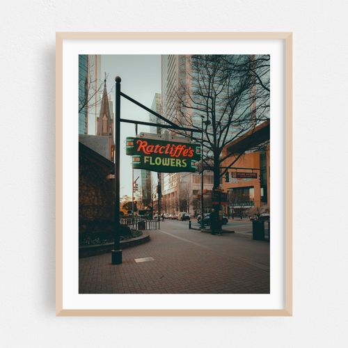 Ratcliffe's Flowers Sign