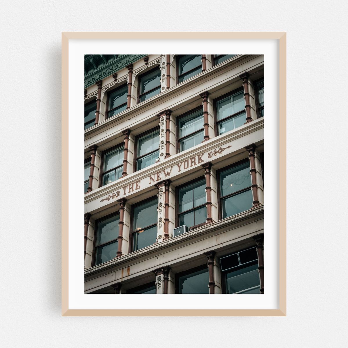 The New York, Manhattan – image 1 of 3