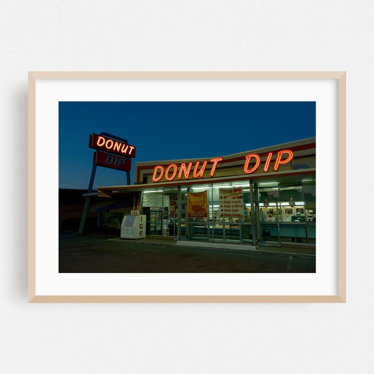 Donut Dip, West Springfield 01 – image 1 of 6