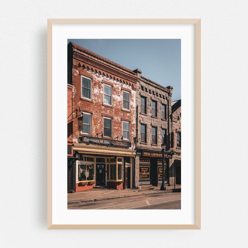 Bank Street, New London 01