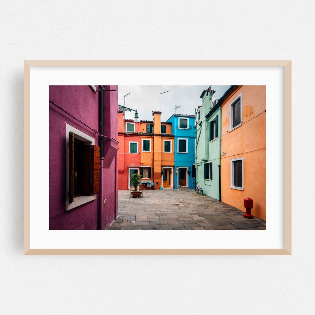 Colorful Venice Streets 03 – image 1 of 6