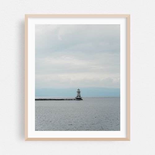 Burlington Breakwater North Lighthouse 01