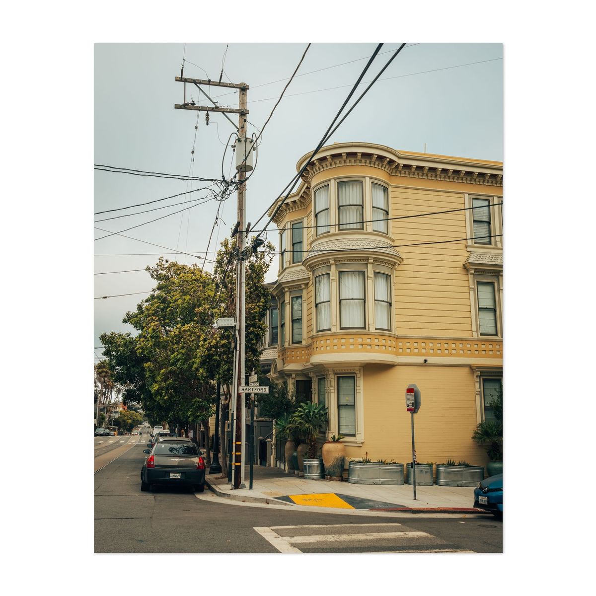 17th and Hartford, The Castro – image 1 of 2