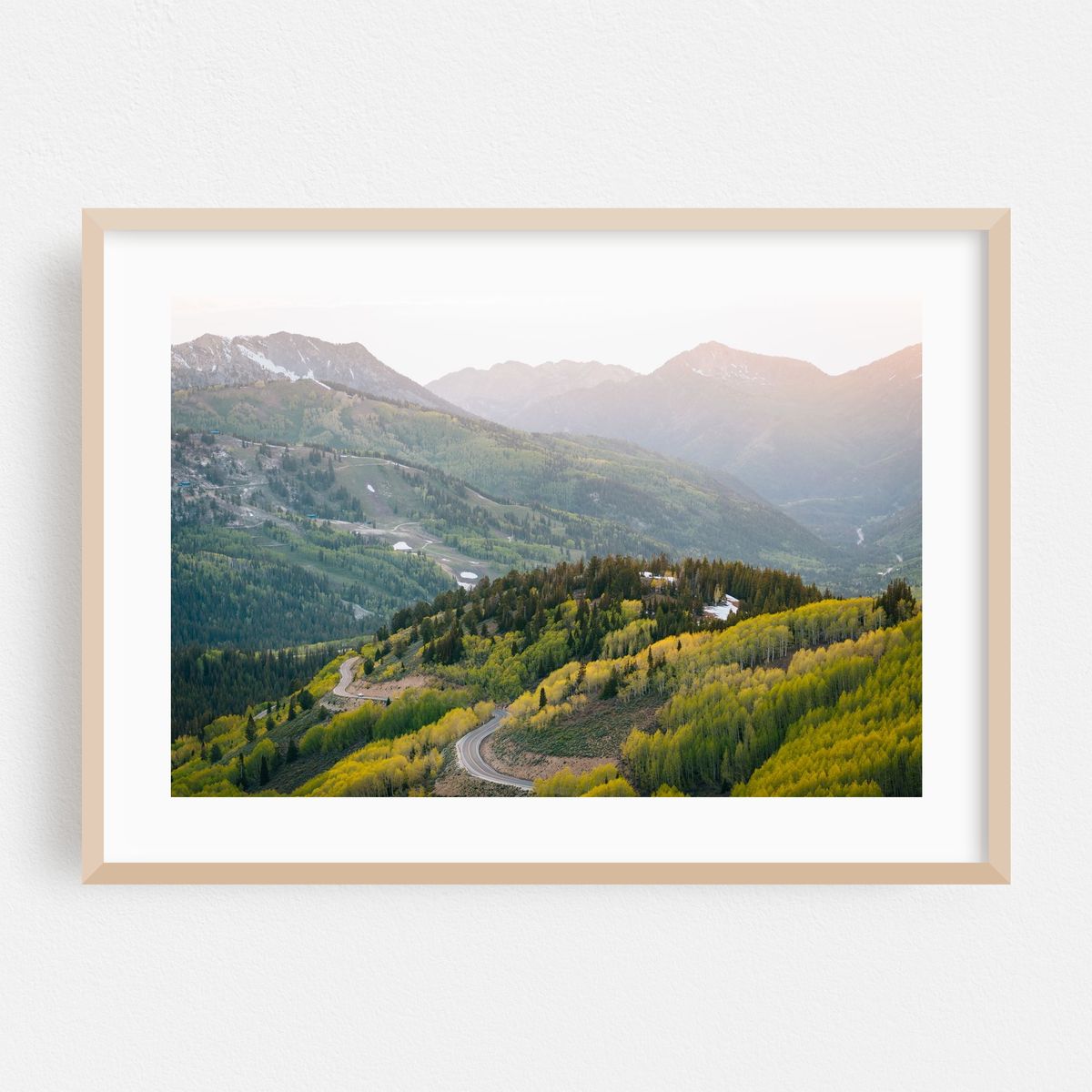 Guardman's Pass Views 01 – image 1 of 6