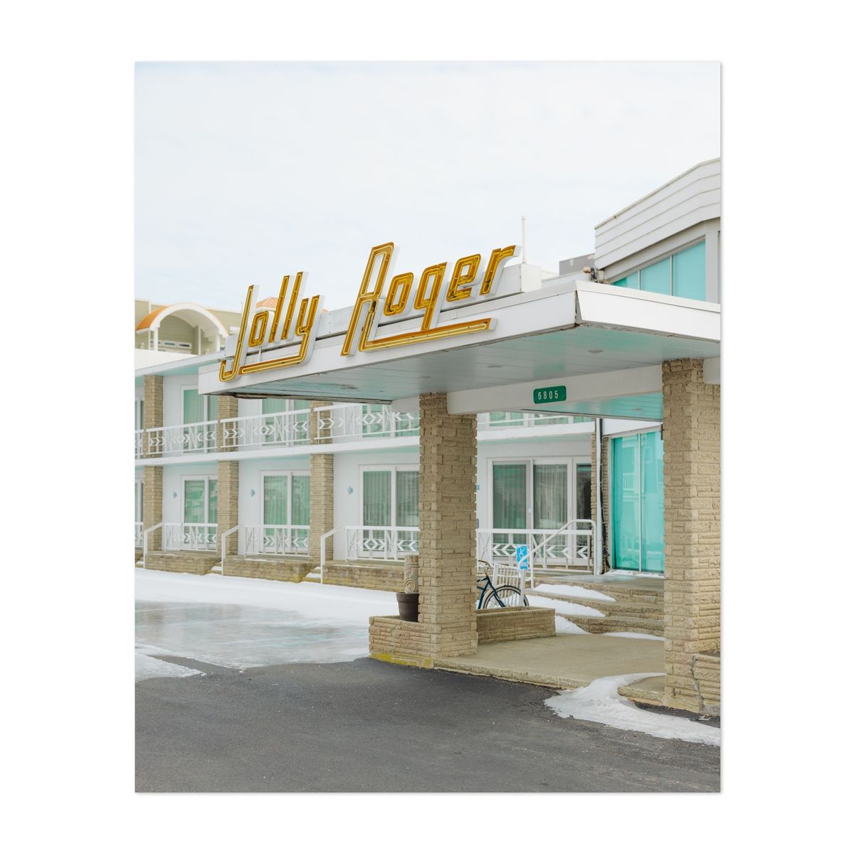 Jolly Roger in Winter 03 – image 1 of 2