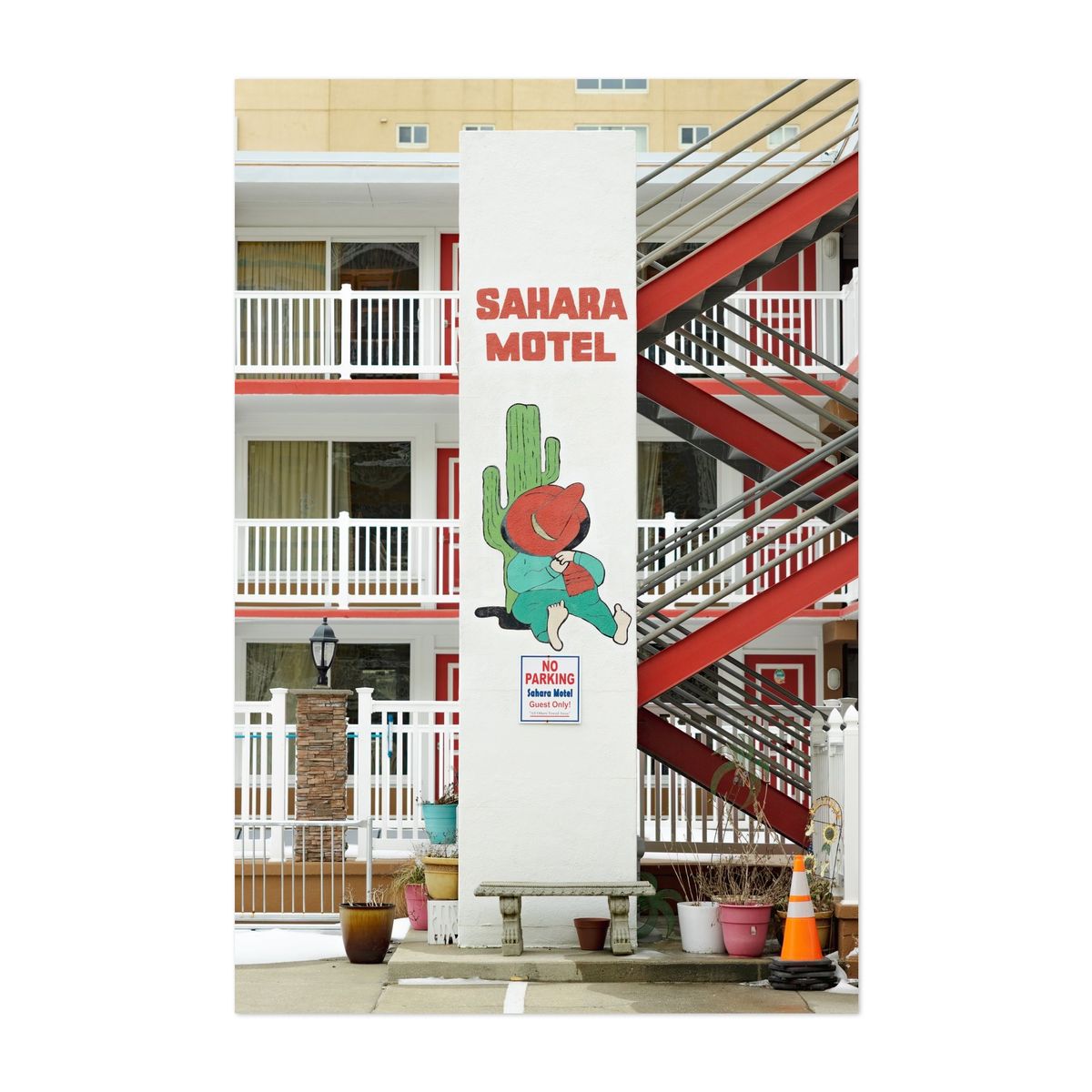 Sahara Motel in Winter 02 – image 1 of 2