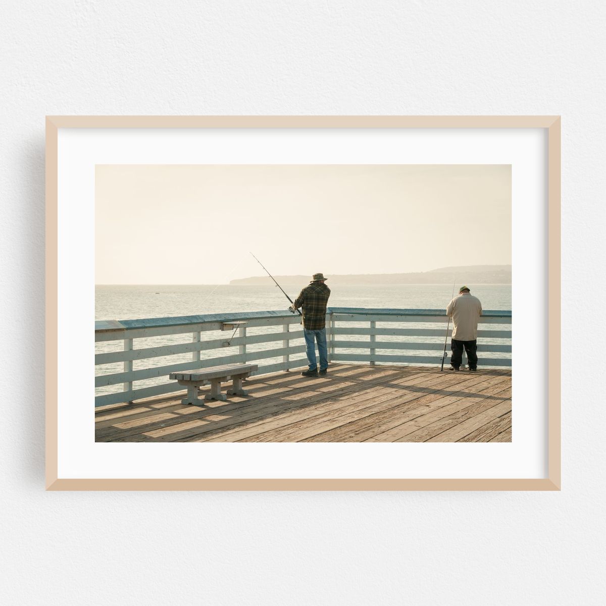 Fishing on the San Clemente Pier – image 1 of 6