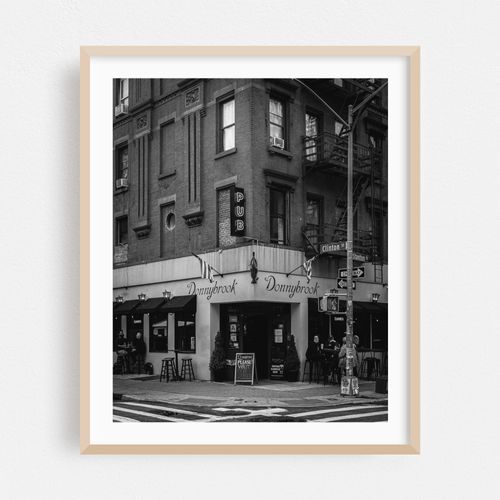 Donnybrook, LES B&W