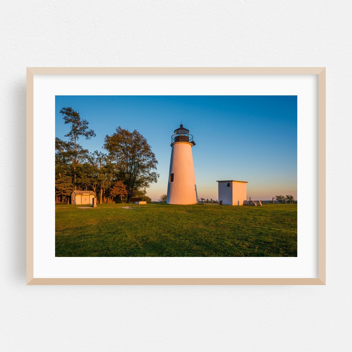 Turkey Point Lighthouse – image 1 of 6