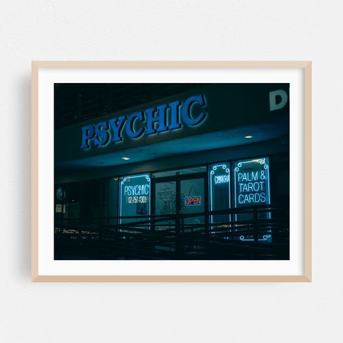 Psychic, Laughlin