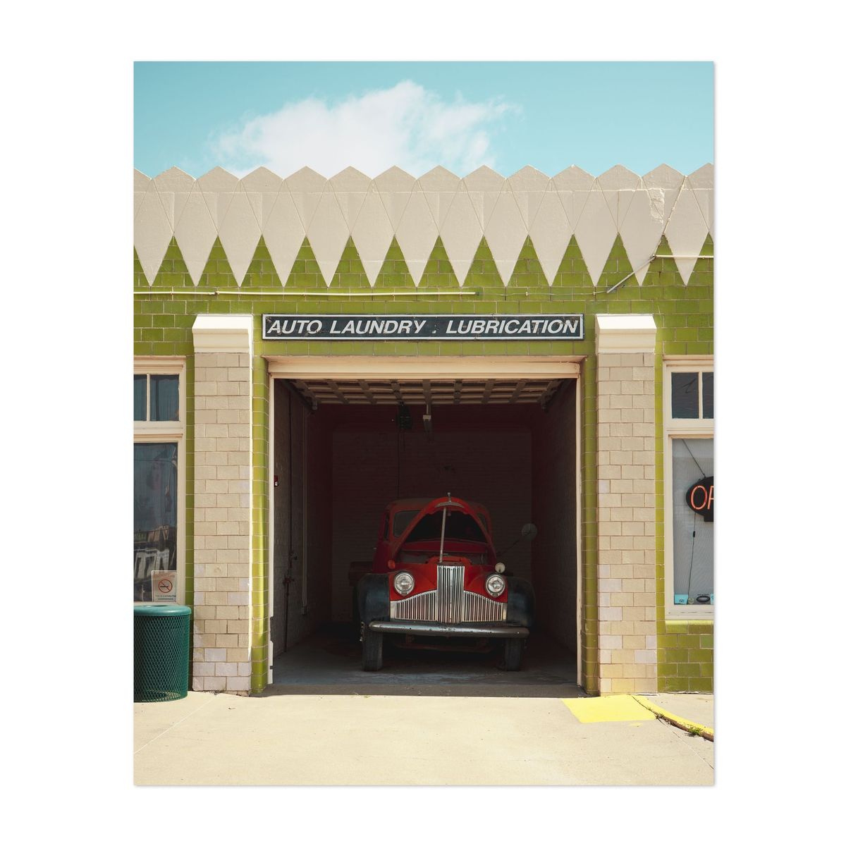 Conoco Tower Station 03 – image 1 of 2