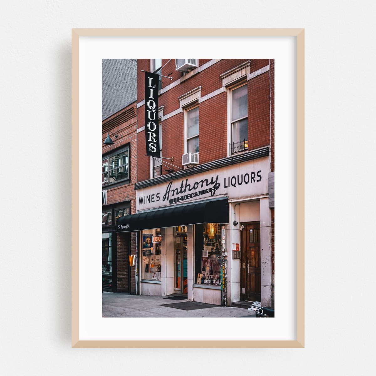 Anthony's Liquors, Soho – image 1 of 16