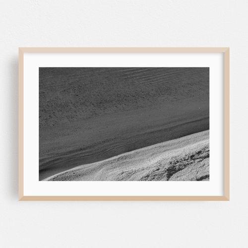 Lakeside, Black & White