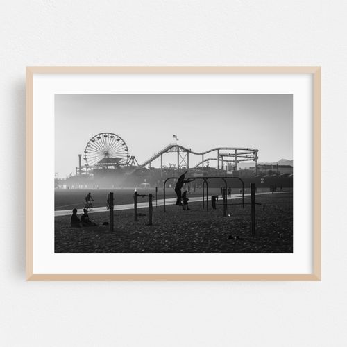 Muscle Beach B&W
