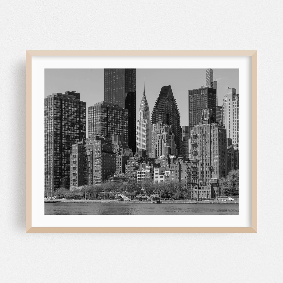 Manhattan from Roosevelt Island 01 B&W – image 1 of 3