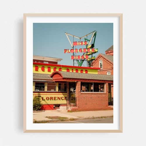 Miss Florence Diner 01