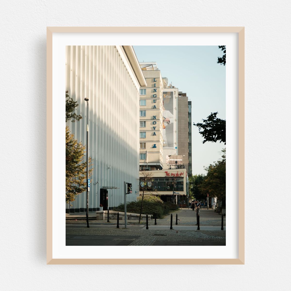 Lingua Nova, Warsaw – image 1 of 12