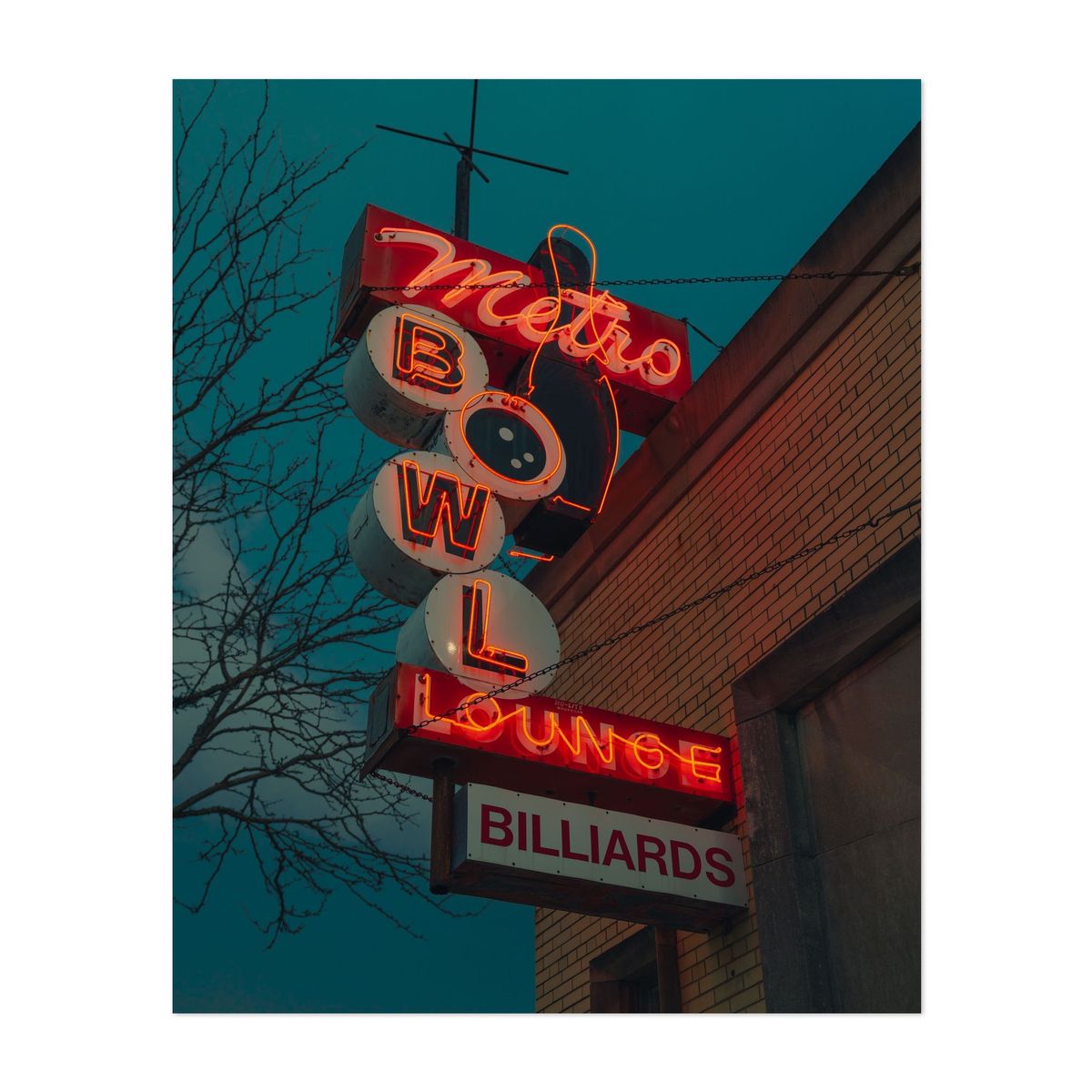 Metro Bowl Lounge 01 – image 1 of 2