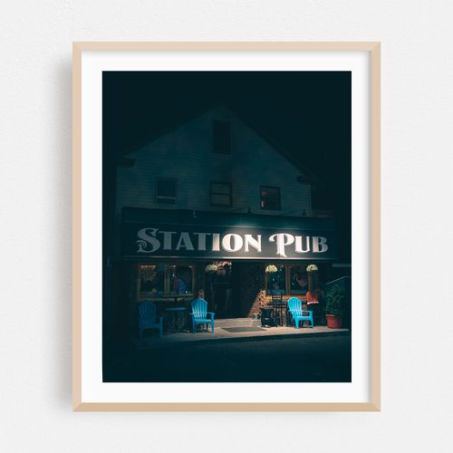 Station Pub