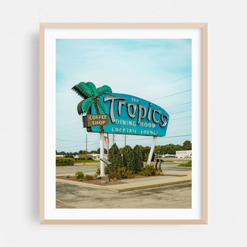 Tropics Dining Room Sign 01