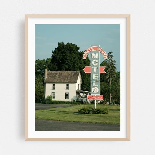 Circle Court Motel, Ticonderoga 01