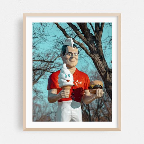 Carl's Ice Cream - Carl 01