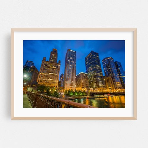 Chicago River Skyscrapers