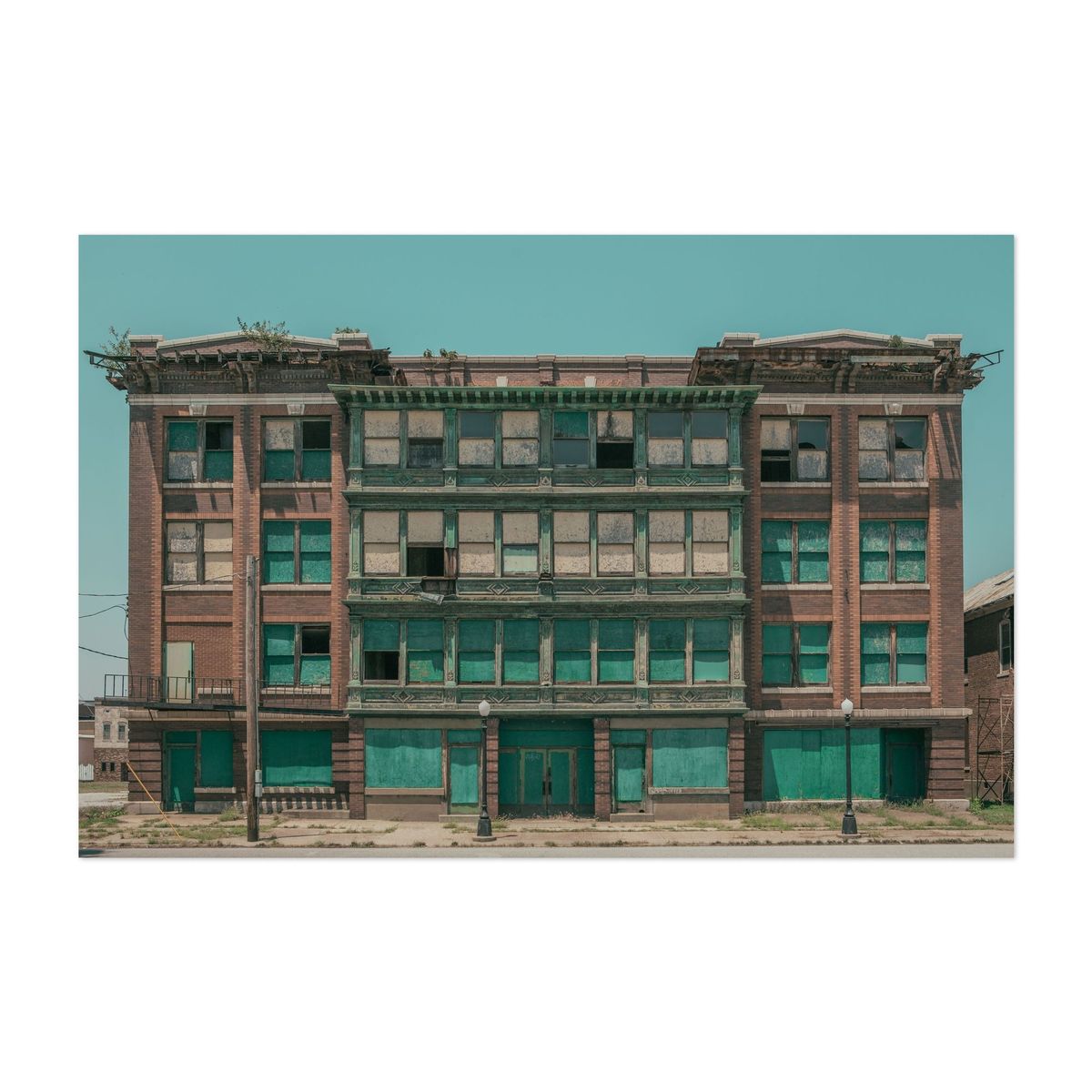 Abandoned in Cairo 07 – image 1 of 2