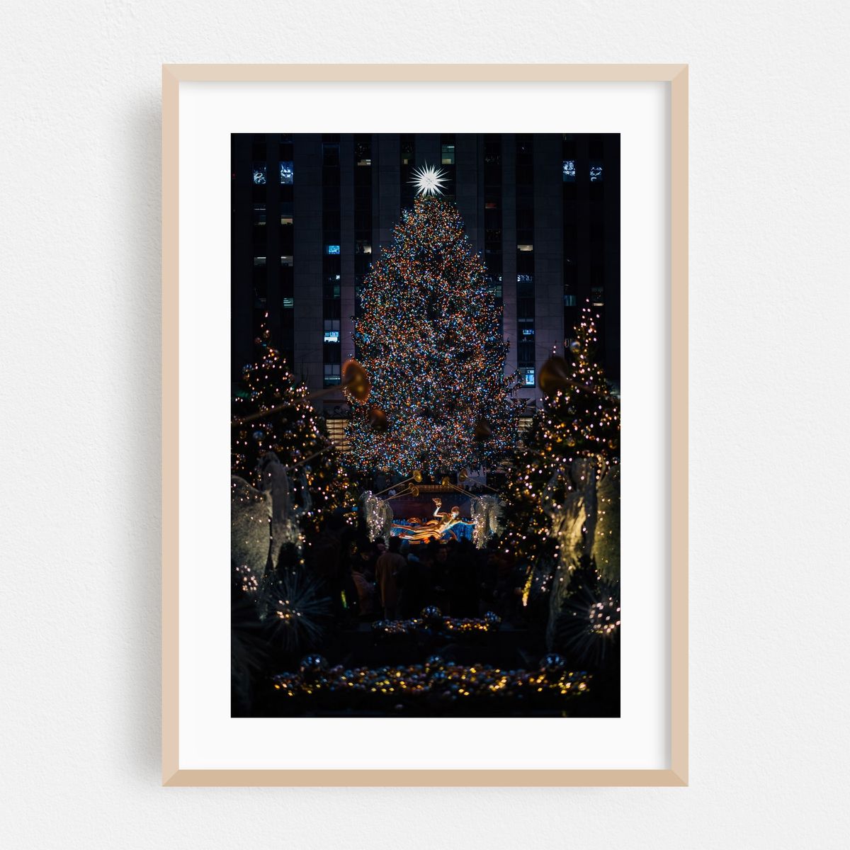 A Rockefeller Christmas 02 – image 1 of 16