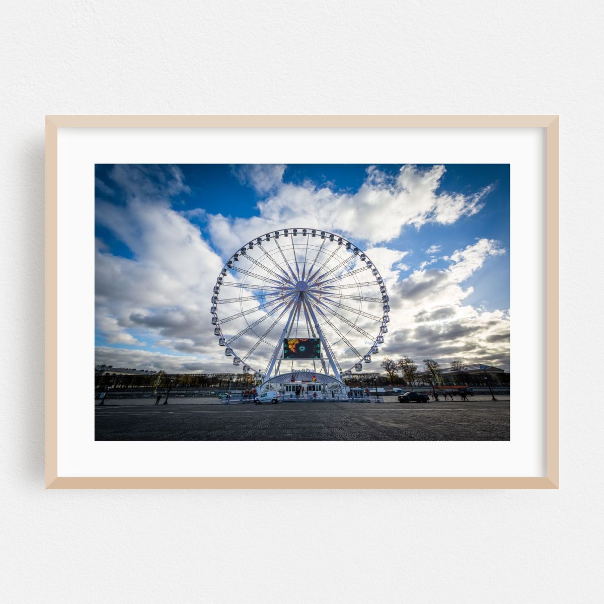The Roue De Paris – image 1 of 6