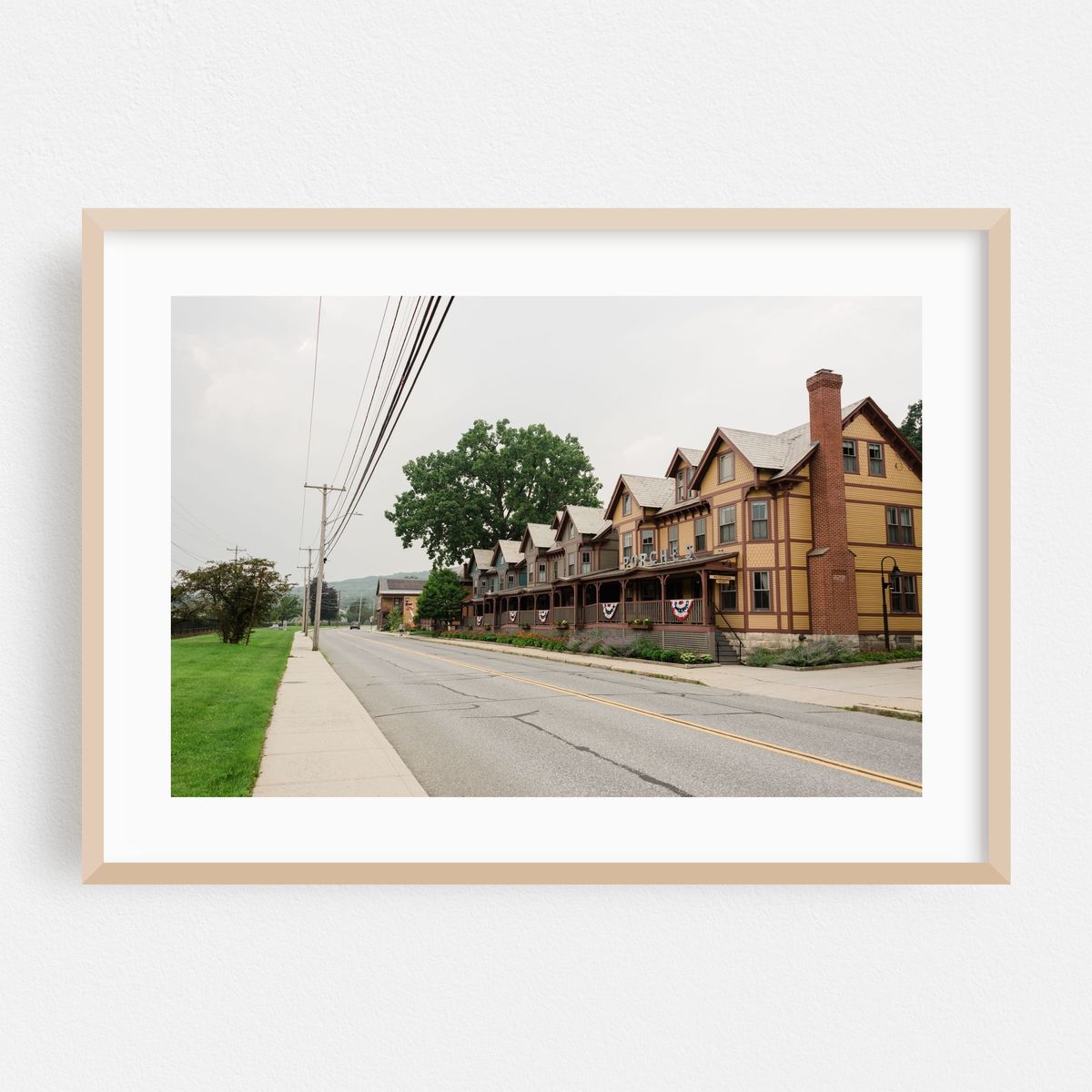 Porches Inn at Mass MoCa 01 – image 1 of 6