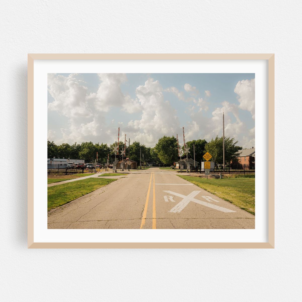 Railroad Crossing, Gardner 01 – image 1 of 3