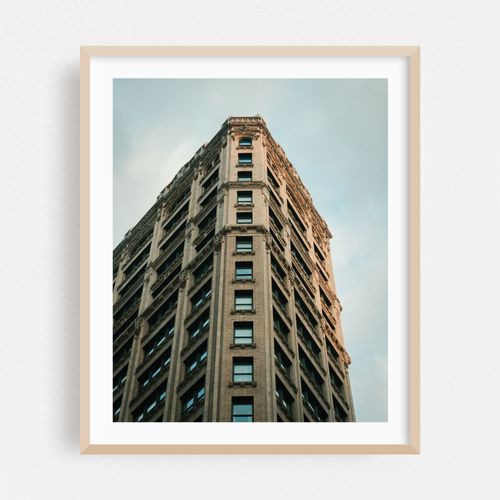 Victoria Building, Broadway