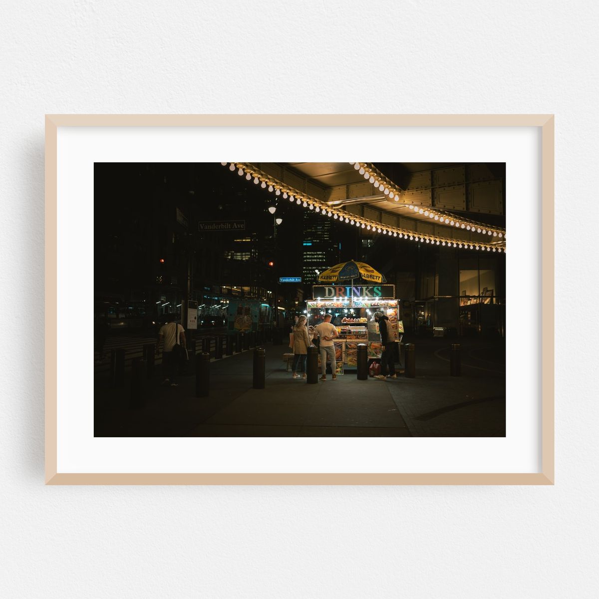 Outside Grand Central Terminal – image 1 of 6