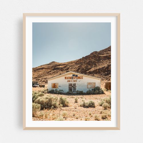 Warm Springs Bar & Cafe 01