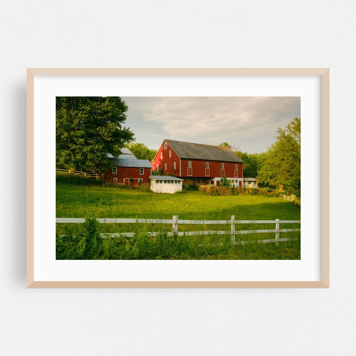 Red Barn, Glen Rock – image 1 of 6