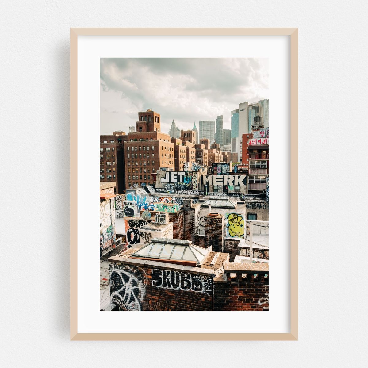 Graffiti From Manhattan Bridge 02 – image 1 of 16