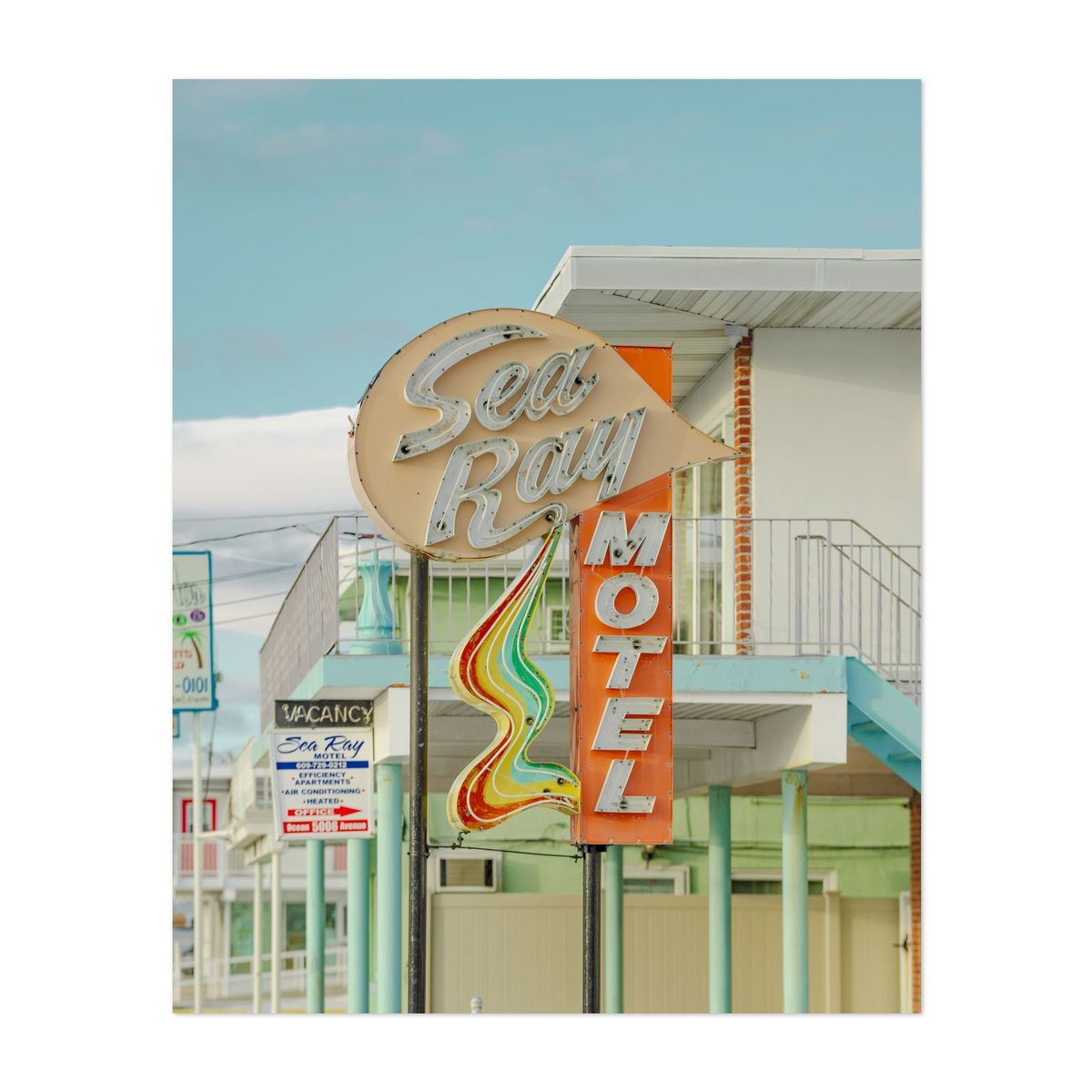 Sea Ray Motel in Winter 04 – image 1 of 2