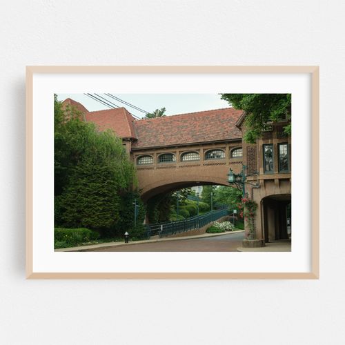 Station Square, Forest Hills 02