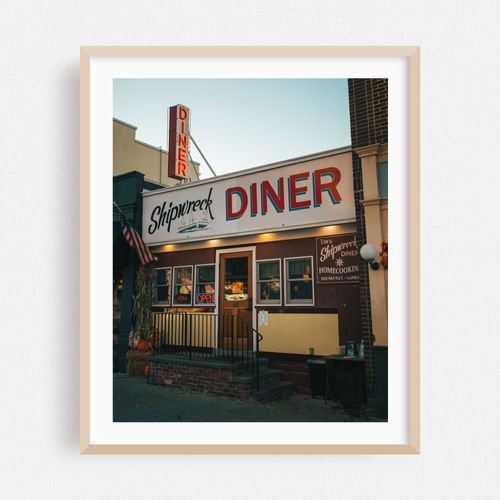 Tim's Shipwreck Diner, Northport