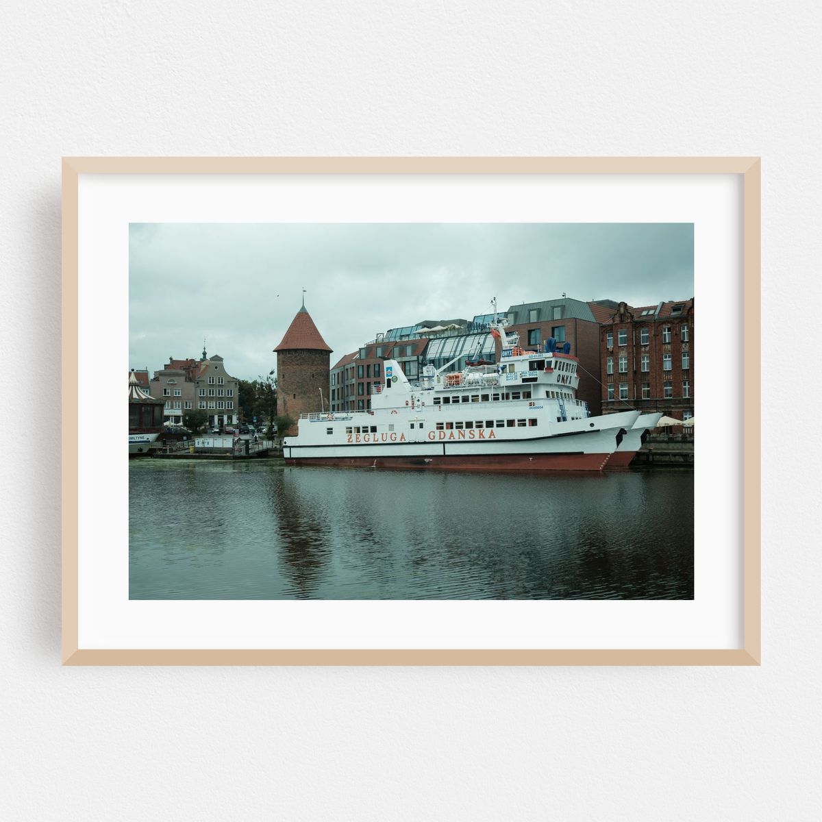 Żegluga Gdańska 01 – image 1 of 6